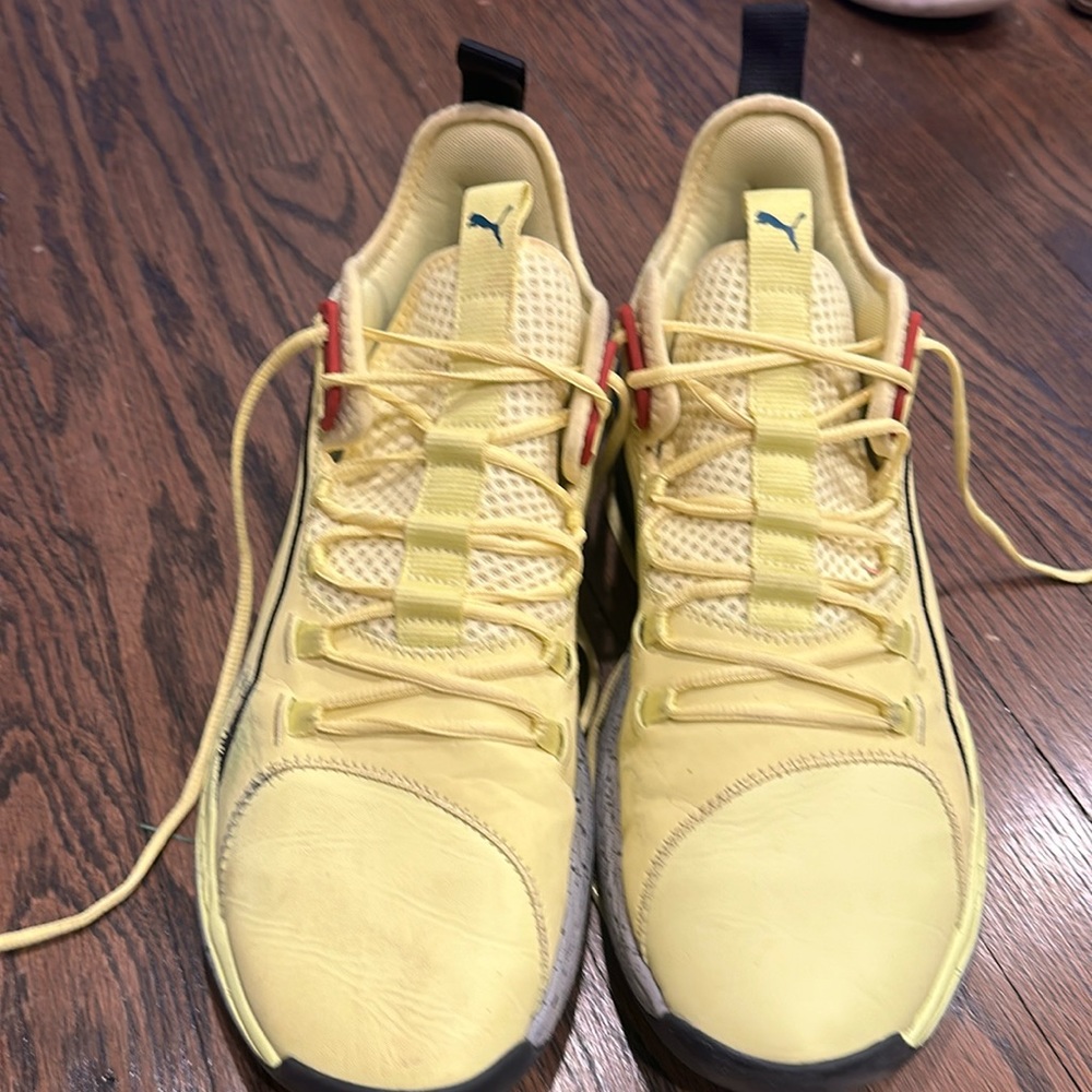 US 11.5 mens puma basketball sneakers